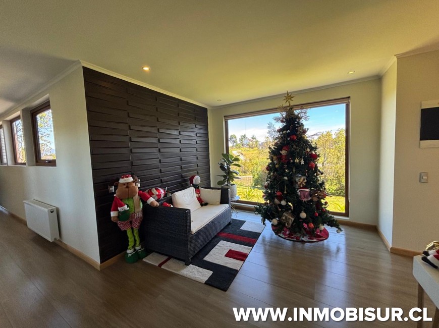 Venta en Puerto Montt | Exclusiva residencia en Condominio Lomas de Coihuin