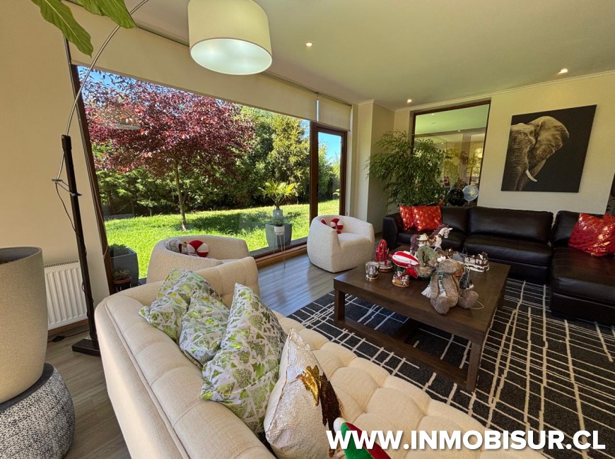 Venta en Puerto Montt | Exclusiva residencia en Condominio Lomas de Coihuin