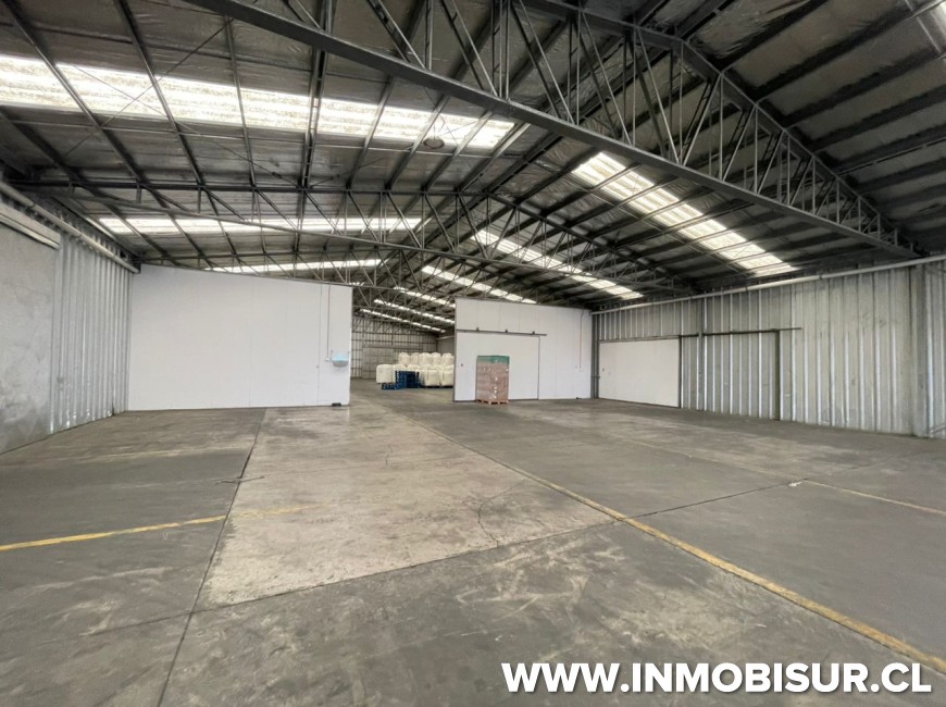 Arriendo en Llanquihue | Gran bodega en arriendo en Línea Nueva con rapido acceso a ruta 5