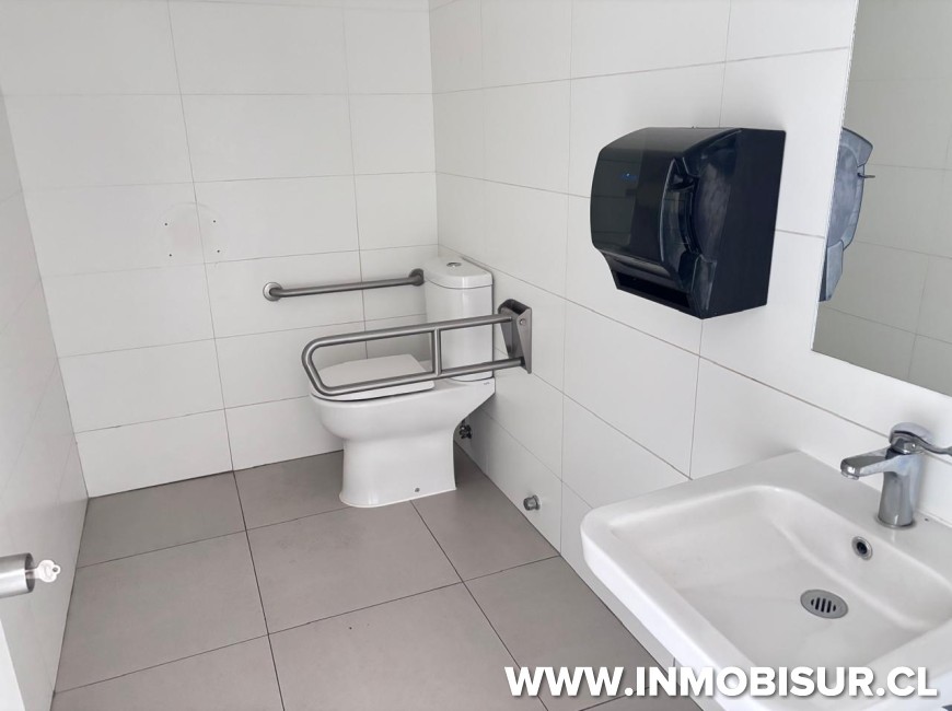 Arriendo en Puerto Montt | Gran local comercial en Valle Volcanes