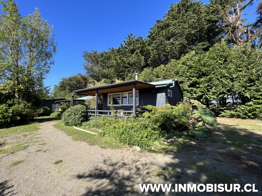 Arriendo en Puerto Varas | Hermosa cabaña amoblada en arriendo en Playa hermosa con vista al lago