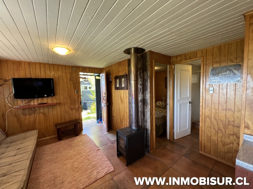 Arriendo en Puerto Varas | Hermosa cabaña amoblada en arriendo en Playa hermosa con vista al lago