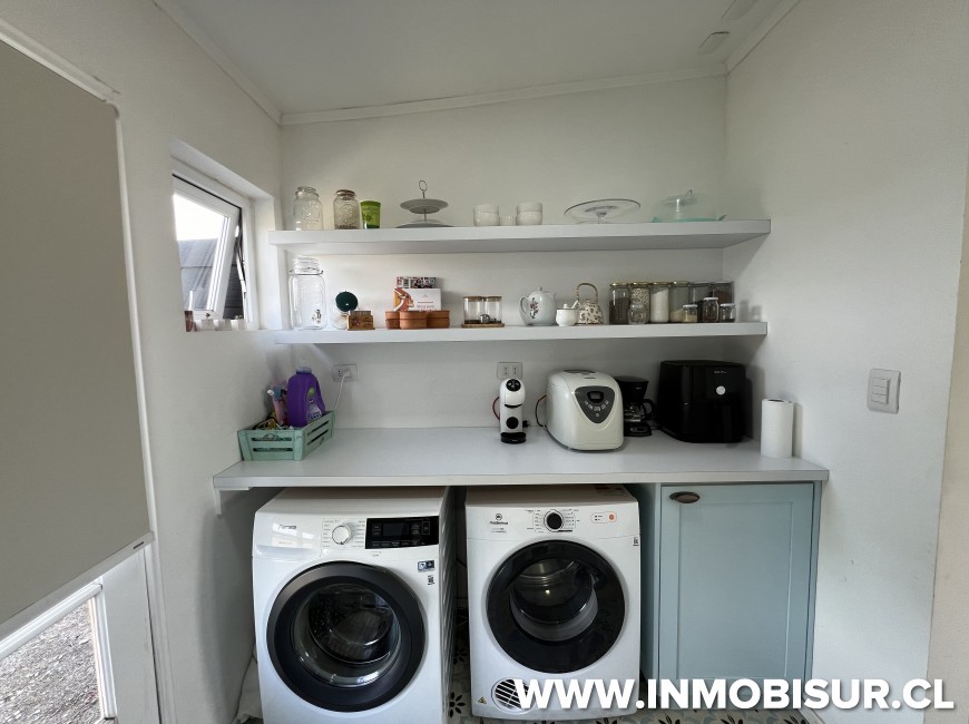 Venta en Puerto Varas | Linda casa semi nueva en venta en Club de campo residencial