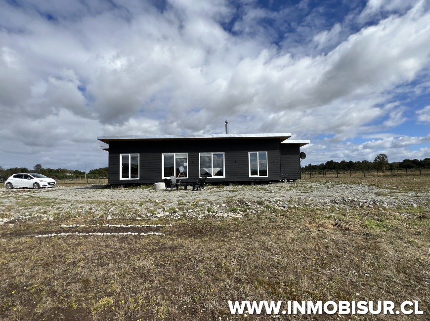 Venta en Puerto Varas | Linda casa semi nueva en venta en Club de campo residencial