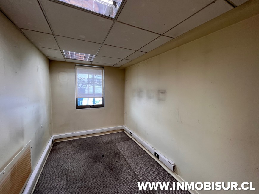 Arriendo en Puerto Montt | Local Comercial Edificio Egaña 85