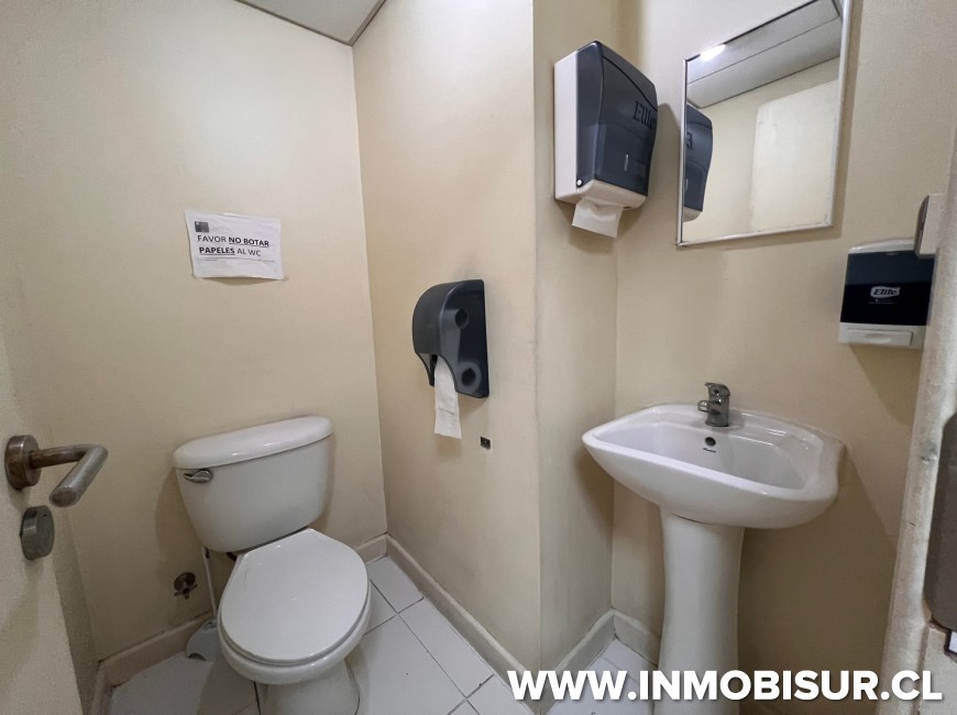 Arriendo en Puerto Montt | Local Comercial Edificio Egaña 85