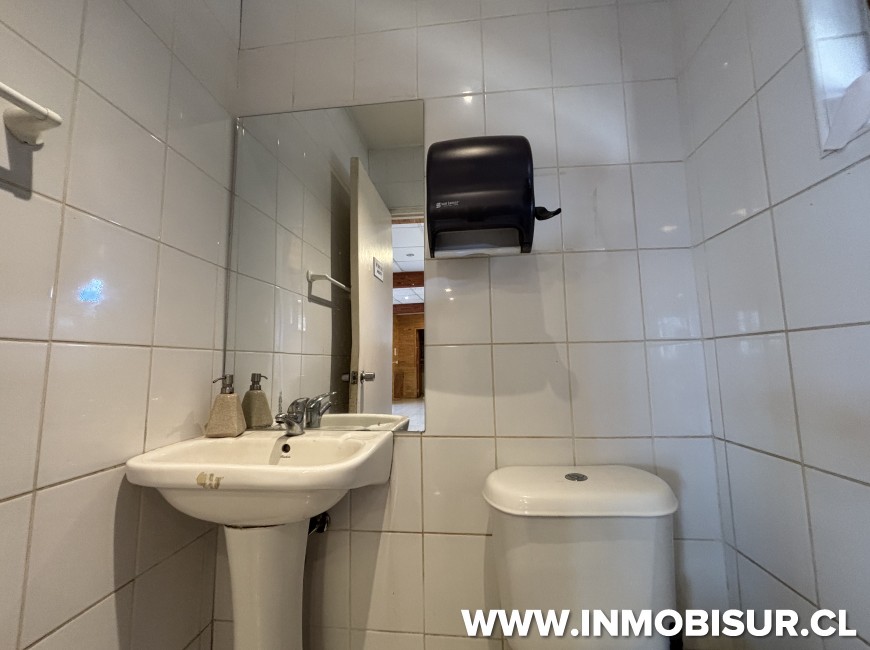 Arriendo en Puerto Varas | Local comercial en arriendo en centro comerical, sector Capitanía de Puerto Varas