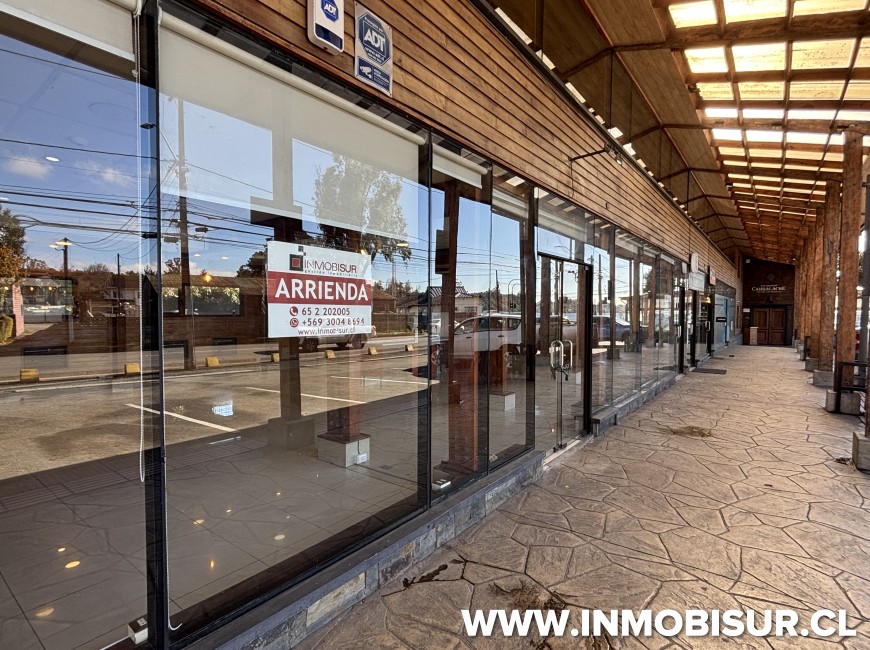 Arriendo en Puerto Varas | Local comercial en arriendo en centro comerical, sector Capitanía de Puerto Varas