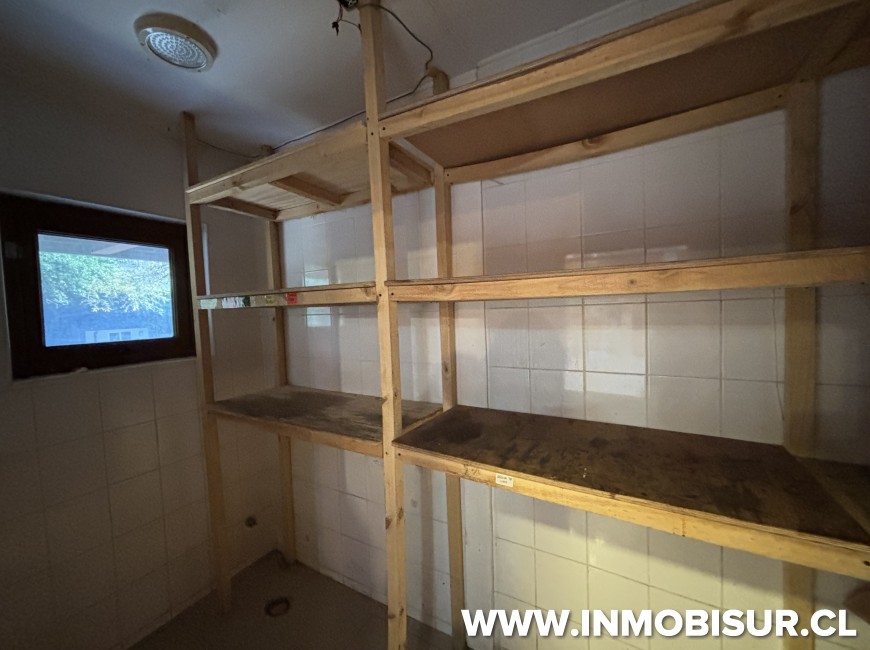 Arriendo en Puerto Varas | Local comercial en arriendo en centro comerical, sector Capitanía de Puerto Varas