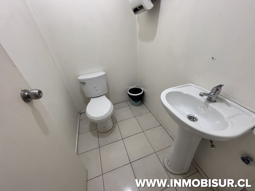 Arriendo en Puerto Montt | Local Comercial en calle Varas