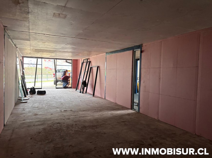 Arriendo en Puerto Montt | Local comercial  en Espacio Terraza SECTOR ANTIHUAL