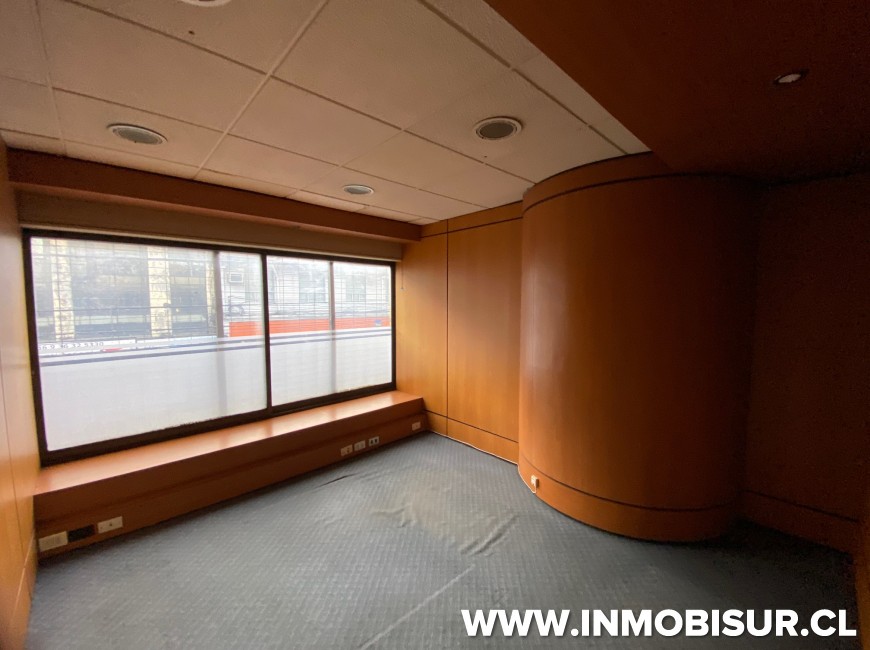 Arriendo en Puerto Montt | Local Comercial en pleno centro de Puerto Montt