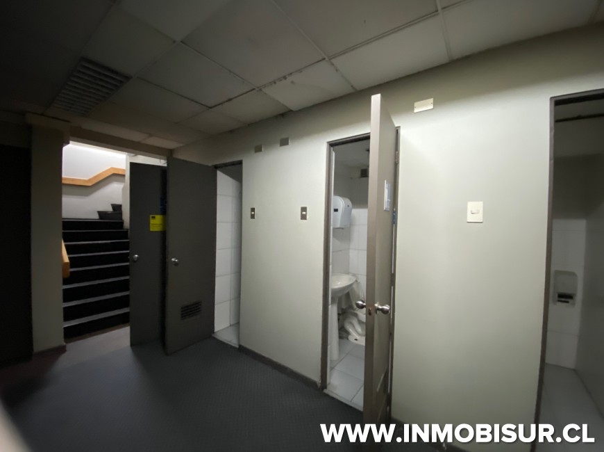 Arriendo en Puerto Montt | Local Comercial en pleno centro de Puerto Montt