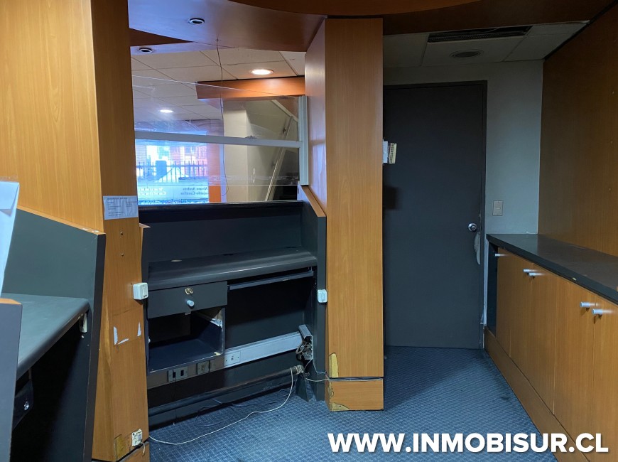 Arriendo en Puerto Montt | Local Comercial en pleno centro de Puerto Montt