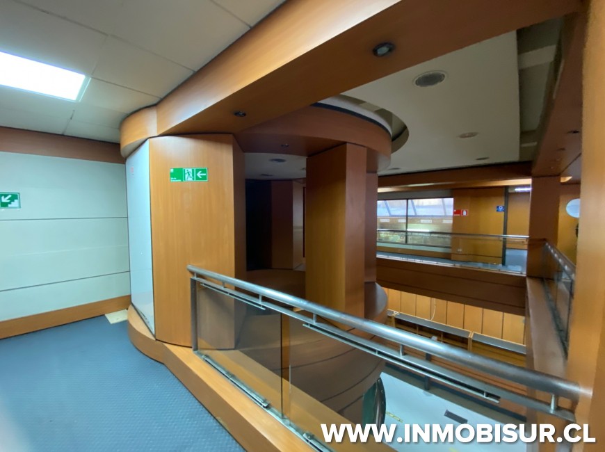 Arriendo en Puerto Montt | Local Comercial en pleno centro de Puerto Montt