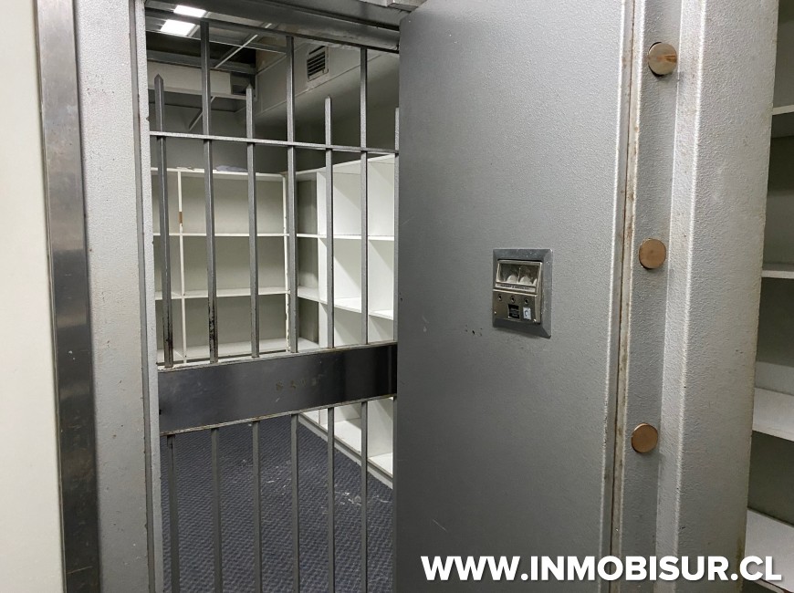 Arriendo en Puerto Montt | Local Comercial en pleno centro de Puerto Montt