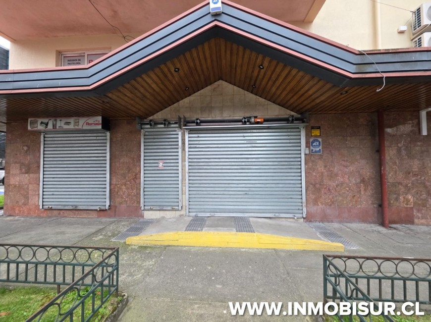 Arriendo en Puerto Montt | Local comercial en Urmeneta esquina Baquedano