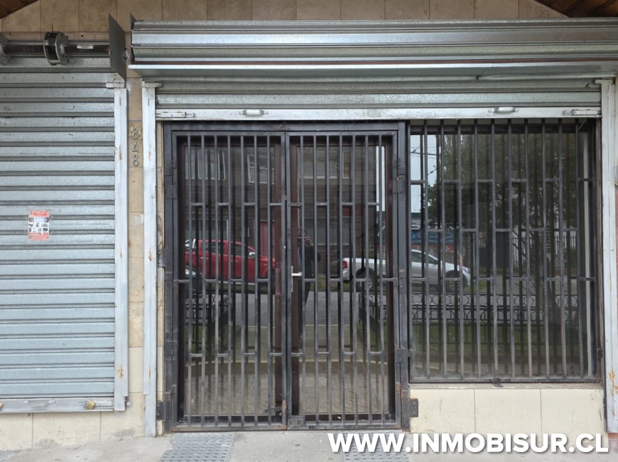 Arriendo en Puerto Montt | Local comercial en Urmeneta esquina Baquedano