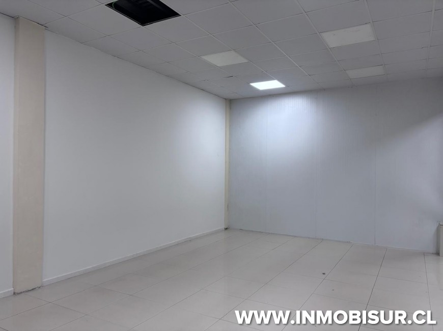 Arriendo en Puerto Montt | Locales comerciales en Galería Torres calle Varas