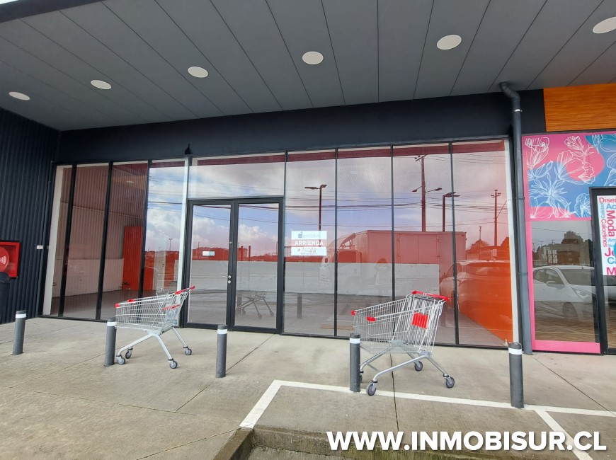 Arriendo en Puerto Montt | Local comerciaL en Strip Center Tepual