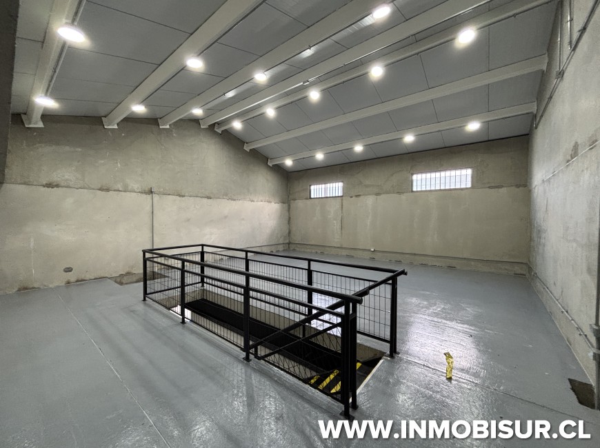 Arriendo en Puerto Montt | Locales comerciales nuevos a estrenar para repuestos