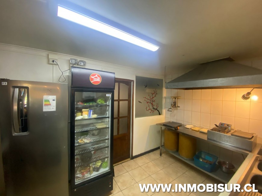 Venta en Puerto Montt | Negocio de sushi funcionando  y derecho de llaves en Valle Volcanes