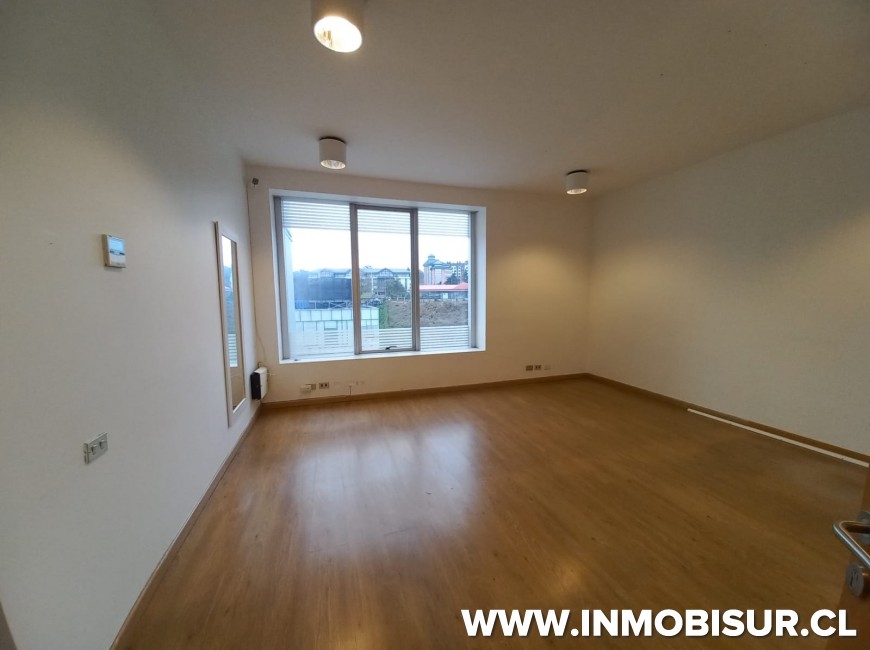 Arriendo en Puerto Montt | Oficina en arriendo en Edificio CChc