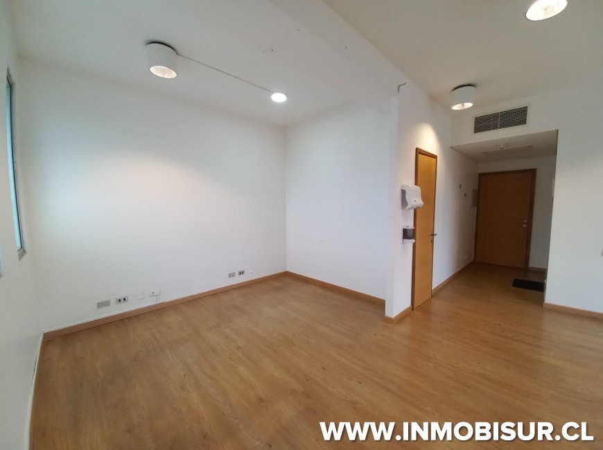 Arriendo en Puerto Montt | Oficina en arriendo en Edificio CChc