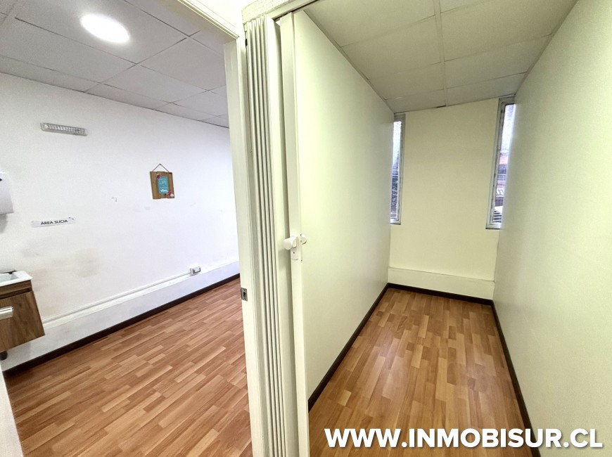 Arriendo en Puerto Varas | Oficina en arriendo en Edificio Central Lake, Puerto Varas