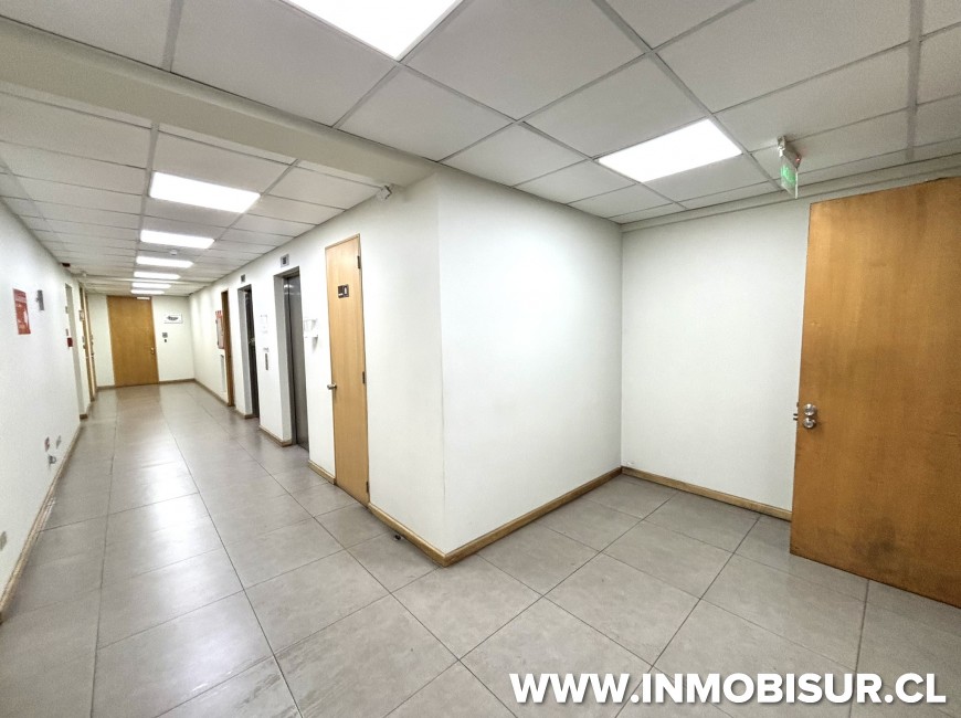 Arriendo en Puerto Varas | Oficina en arriendo en Edificio Central Lake, Puerto Varas