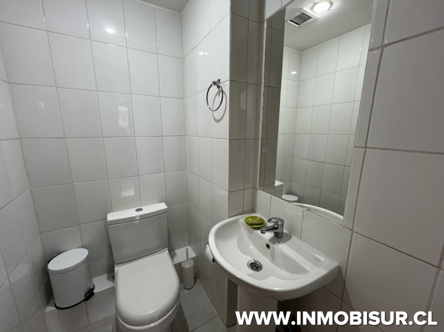 Venta en Puerto Varas | Oficina en venta en Edificio Central Lake, Puerto Varas