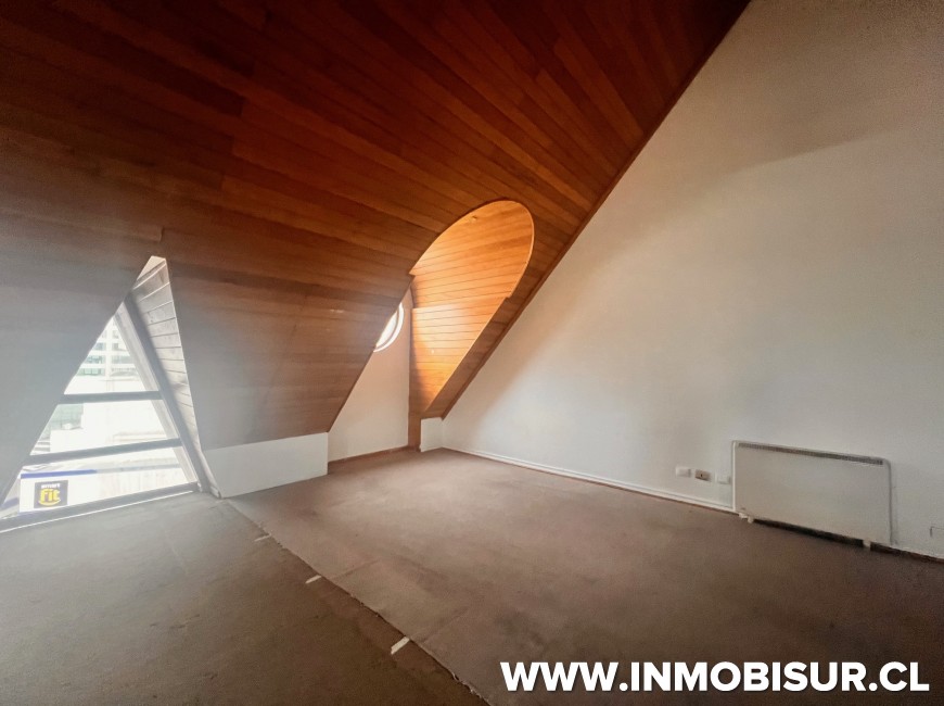 Arriendo en Puerto Montt | Oficina grande en arriendo Edificio Torre del Puerto piso 12 y 13