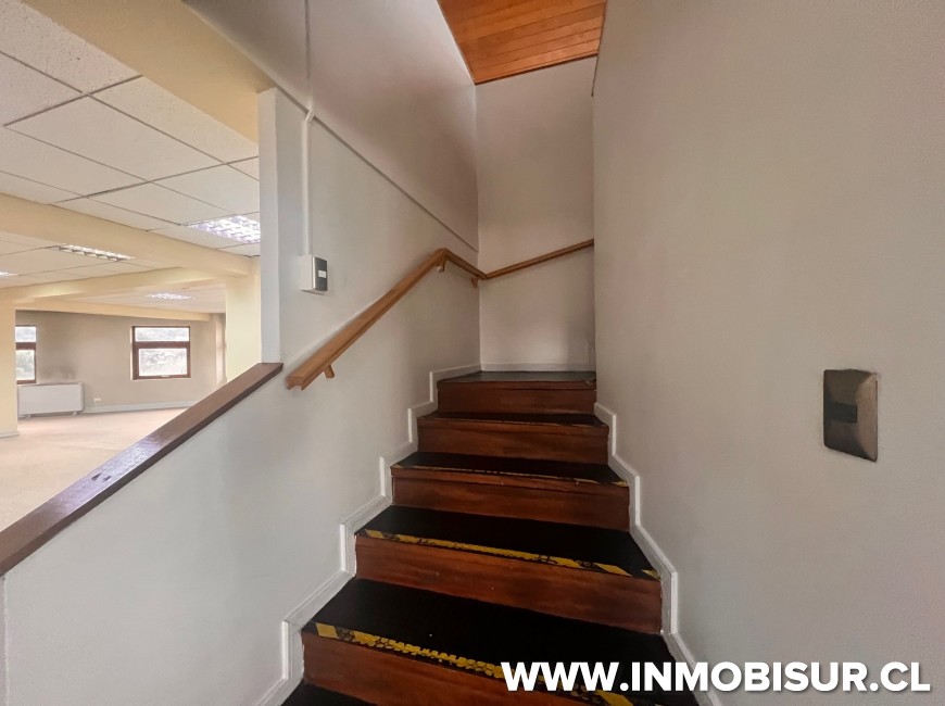 Arriendo en Puerto Montt | Oficina grande en arriendo Edificio Torre del Puerto piso 12 y 13