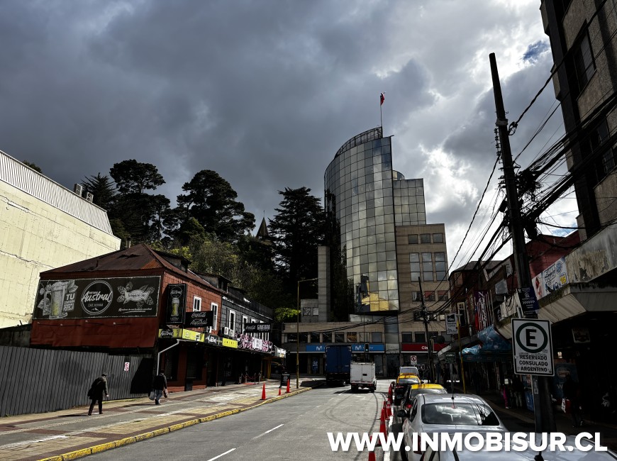 Venta en Puerto Montt | Oficina remodelada y equipada para consulta dental en pleno centro de Puerto Montt