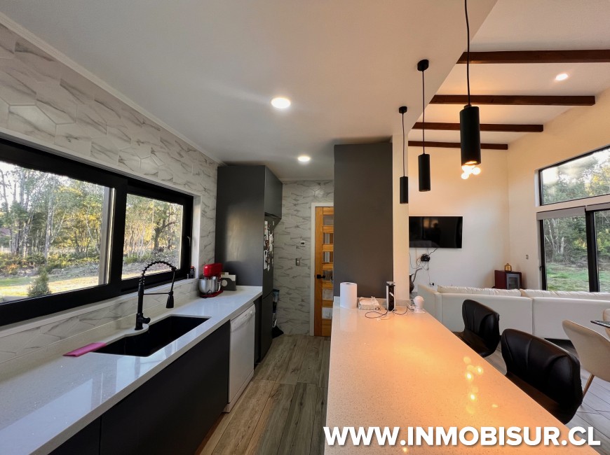 Venta en Puerto Montt | Parcela con 2 casas en Lomas de Coihuin Venta en Puerto Montt | Parcela con 2 casas en Lomas de Coihuin