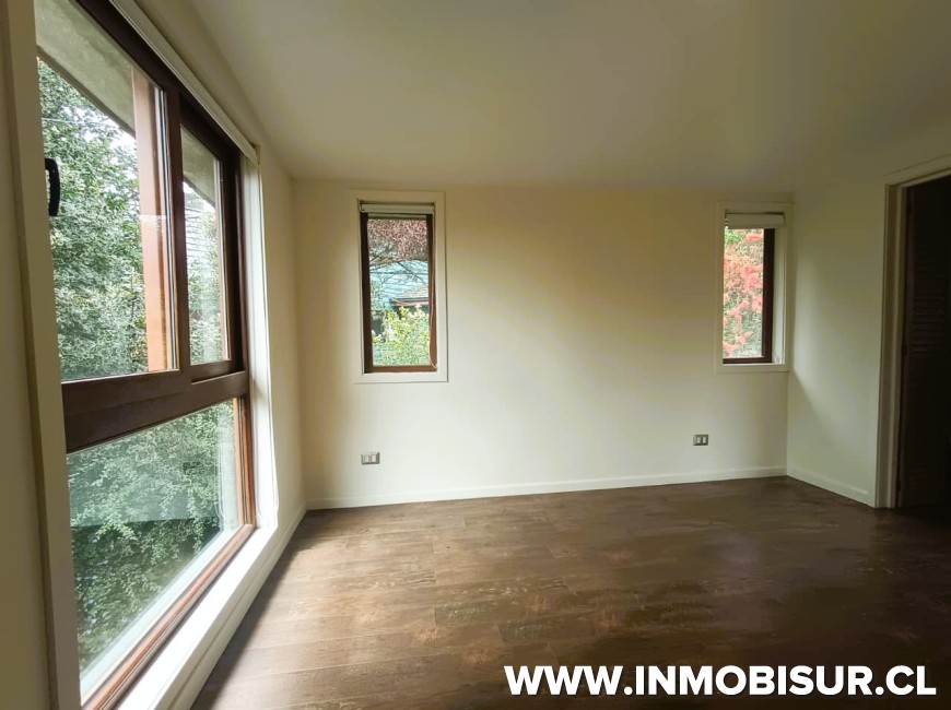 Arriendo en Puerto Varas | Se arrienda luminosa Casa en sector Puerto Chico