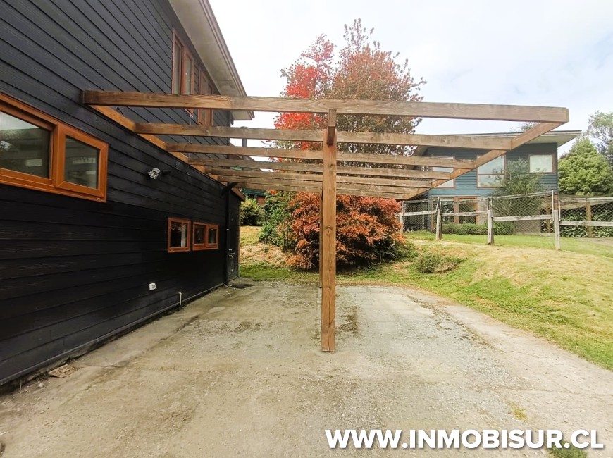 Arriendo en Puerto Varas | Se arrienda luminosa Casa en sector Puerto Chico