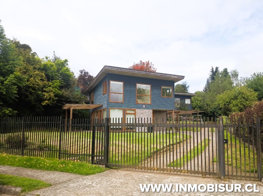 Arriendo en Puerto Varas | Se arrienda luminosa Casa en sector Puerto Chico