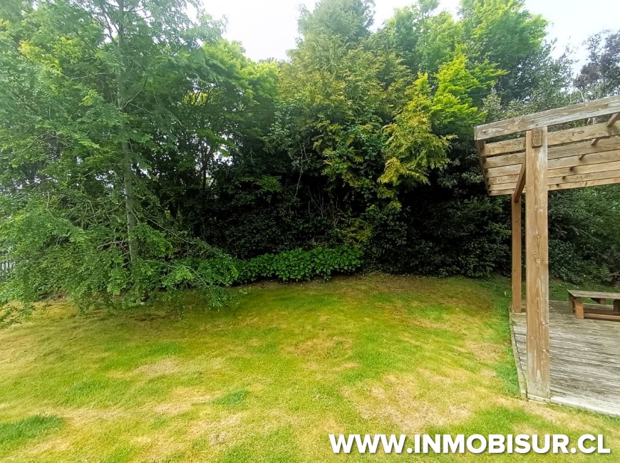 Arriendo en Puerto Varas | Se arrienda luminosa Casa en sector Puerto Chico