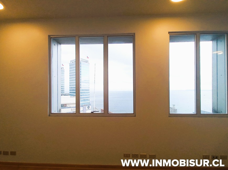 Arriendo en Puerto Montt | SE ARRIENDA OFICINA EN EL EDIFICIO DE LA CChC