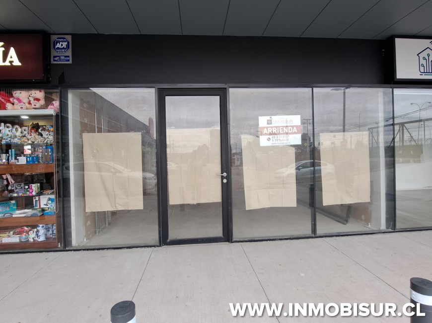 Arriendo en Puerto Montt | Local comerciaL en Strip Center Tepual