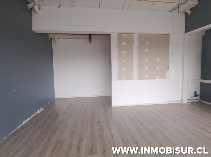 Arriendo en Puerto Montt | Local comerciaL en Strip Center Tepual