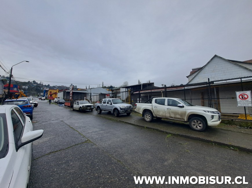 Venta en Puerto Montt | Venta amplio sitio con oficinas y bodegas dentro de la ciudad