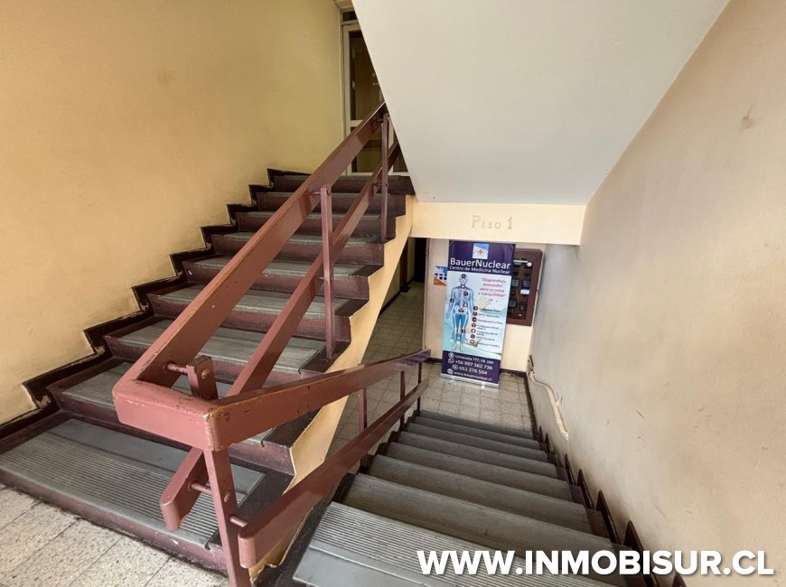 Venta en Puerto Montt | Venta de oficina en calle Urmeneta, Edificio Ralún