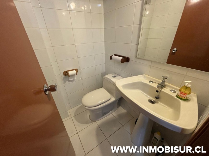 Venta en Puerto Montt | Venta de oficina en calle Urmeneta, Edificio Ralún