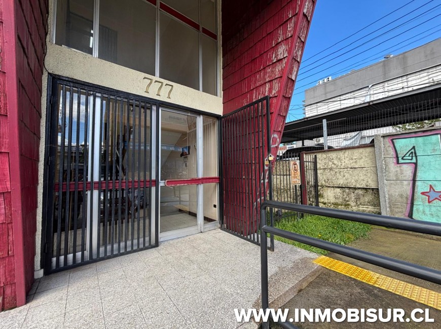 Venta en Puerto Montt | Venta de oficina en calle Urmeneta, Edificio Ralún