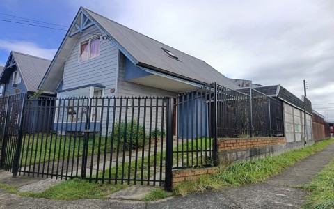 Venta en Puerto Montt | Casa de esquina en Altos de Tenglo. en 251 | Casa de esquina en Altos de Tenglo.