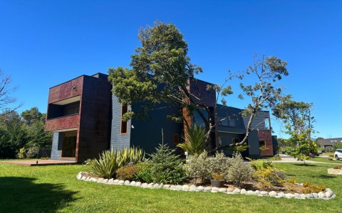 Venta en Puerto Montt | Exclusiva residencia en Condominio Lomas de Coihuin en 251 | Exclusiva residencia en Condominio Lomas de Coihuin