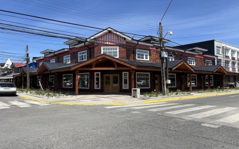 Arriendo en Puerto Varas | Locales comerciales en arriendo en el centro de Puerto Varas en 252 | Locales comerciales en arriendo en el centro de Puerto Varas