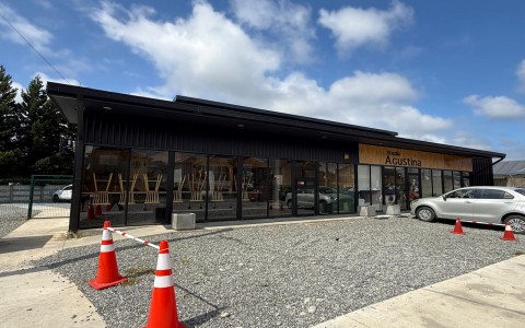 Venta en Puerto Montt | Venta de locales comerciales en Strip Center en Valle Volcanes en 251 | Venta de locales comerciales en Strip Center en Valle Volcanes